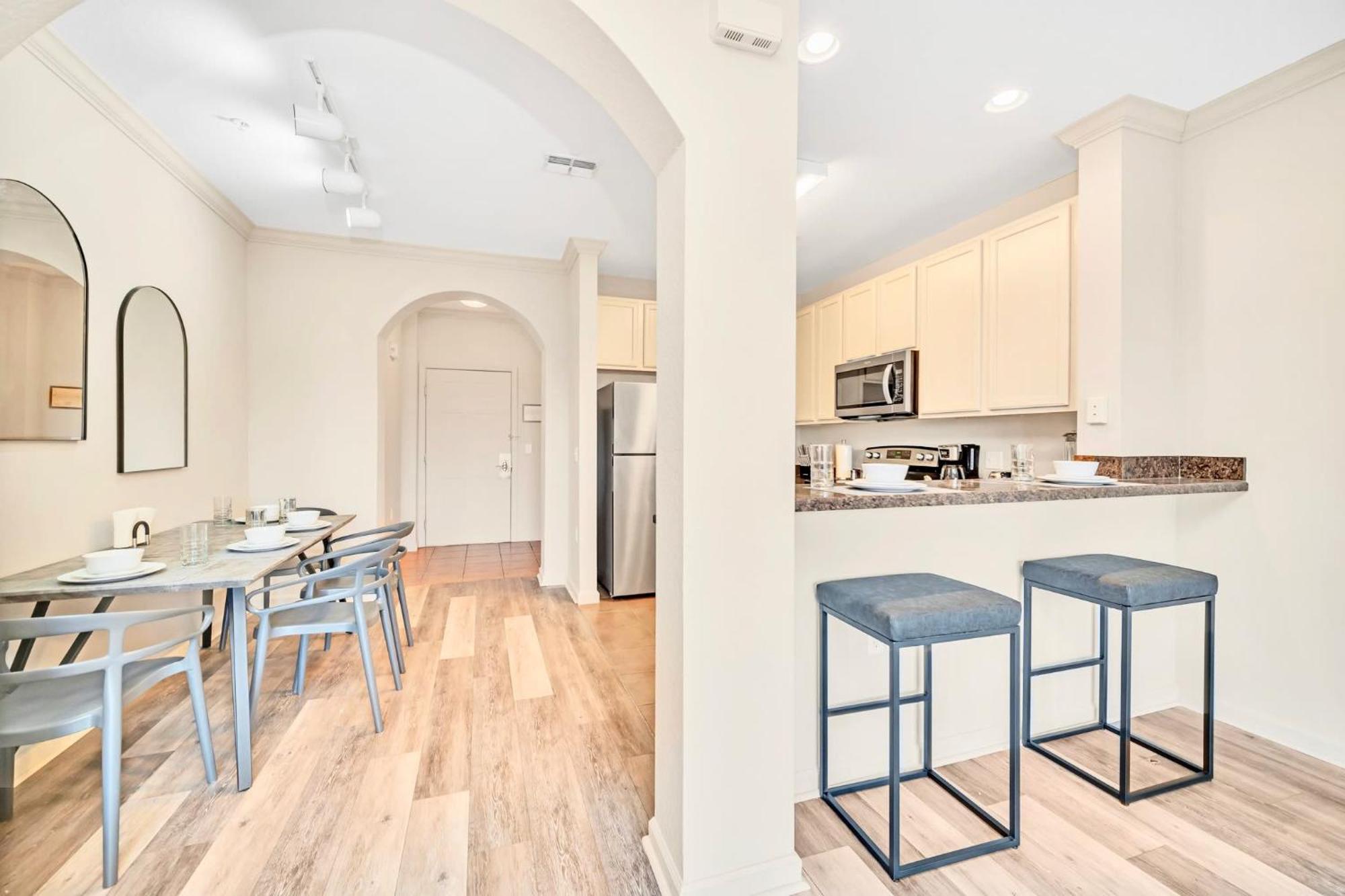Spacious 2Br Condo With Pool & Hot Tub, Near Disney! Орландо Екстер'єр фото